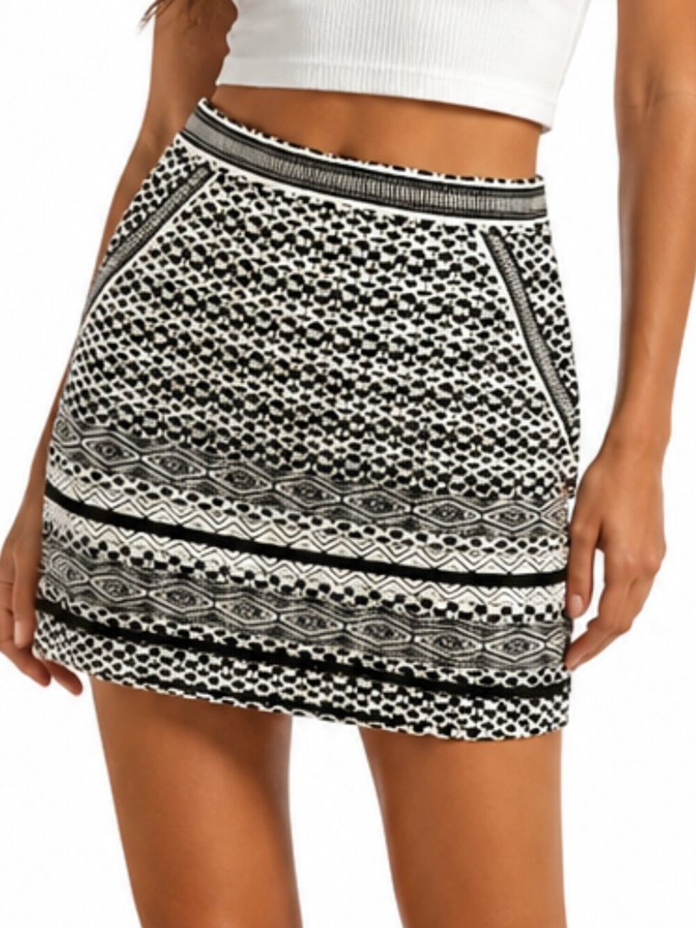 White House Black Market Black and White Patterned Pencil Skirt